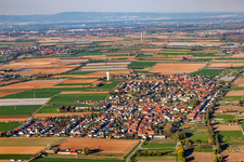 Zeiskam dans le département Rhénanie-Palatinat, Allemagne du point de vue du drone