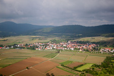 Vue aérienne de Quartier Schweigen in Schweigen-Rechtenbach dans le département Rhénanie-Palatinat, Allemagne