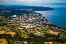 Vue aérienne de Ville Überlingen au bord du lac de Constance à Überlingen dans le département Bade-Wurtemberg, Allemagne