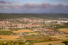 Vue aérienne de Du nord-est à Blankenburg dans le département Saxe-Anhalt, Allemagne