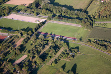 Vue aérienne de Terrains de sport SV Sinzheim eV à Sinzheim dans le département Bade-Wurtemberg, Allemagne