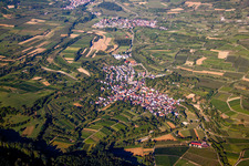 Vue aérienne de Vue sur le village à le quartier Broggingen in Herbolzheim dans le département Bade-Wurtemberg, Allemagne