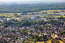 Vue aérienne de Europapark Rust depuis l'est à Rust dans le département Bade-Wurtemberg, Allemagne