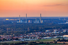 Photographie aérienne de Centrale ENBW sur le Rhin à le quartier Rheinhafen in Karlsruhe dans le département Bade-Wurtemberg, Allemagne