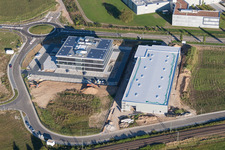 Vue aérienne de Zone industrielle et commerciale Nord avec ITK Engineering GmbH à Rülzheim dans le département Rhénanie-Palatinat, Allemagne