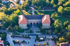 Vue aérienne de Ludwigstor sur le Ludwigsring à Germersheim dans le département Rhénanie-Palatinat, Allemagne
