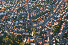 Vue oblique de Quartier Eggenstein in Eggenstein-Leopoldshafen dans le département Bade-Wurtemberg, Allemagne