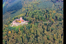 Vue oblique de Landeck à Klingenmünster dans le département Rhénanie-Palatinat, Allemagne
