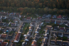 Rülzheim dans le département Rhénanie-Palatinat, Allemagne vu d'un drone