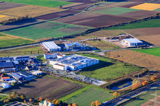 Vue aérienne de N, zone industrielle à Rülzheim dans le département Rhénanie-Palatinat, Allemagne