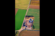 Vue oblique de Fondations d'éoliennes à le quartier Offenbach in Offenbach an der Queich dans le département Rhénanie-Palatinat, Allemagne