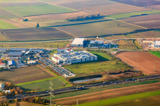 Vue aérienne de DBK David + Baader GmbH à Rülzheim dans le département Rhénanie-Palatinat, Allemagne