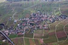 Birkweiler dans le département Rhénanie-Palatinat, Allemagne vue d'en haut