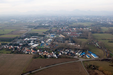 Vue aérienne de Rue Borheimer à Landau in der Pfalz dans le département Rhénanie-Palatinat, Allemagne