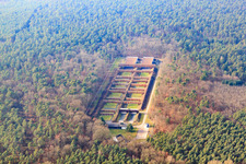 Vue aérienne de Champ de tir de la Bundeswehr à Germersheim dans la forêt à le quartier Niederlustadt in Lustadt dans le département Rhénanie-Palatinat, Allemagne