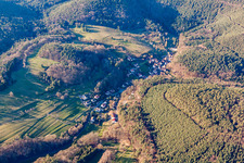 Quartier Blankenborn in Bad Bergzabern dans le département Rhénanie-Palatinat, Allemagne du point de vue du drone