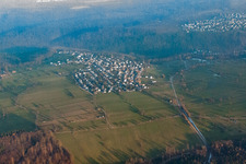 Vue aérienne de De l'ouest à le quartier Burbach in Marxzell dans le département Bade-Wurtemberg, Allemagne