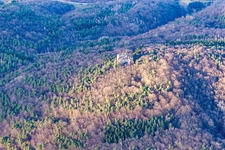 Vue aérienne de Escalader un rocher à Waldhambach dans le département Rhénanie-Palatinat, Allemagne