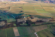 Vue aérienne de Chapelle « Petit Kalmit » à le quartier Arzheim in Landau in der Pfalz dans le département Rhénanie-Palatinat, Allemagne