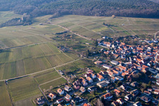 Quartier Schweigen in Schweigen-Rechtenbach dans le département Rhénanie-Palatinat, Allemagne vu d'un drone