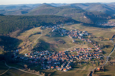 Vue aérienne de Quartier Pleisweiler in Pleisweiler-Oberhofen dans le département Rhénanie-Palatinat, Allemagne
