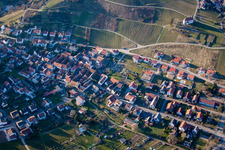 Quartier Gleishorbach in Gleiszellen-Gleishorbach dans le département Rhénanie-Palatinat, Allemagne vu d'un drone