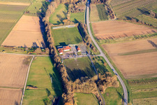 Vue aérienne de Terrains de sport au Klingbach à Klingenmünster dans le département Rhénanie-Palatinat, Allemagne