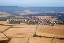 Vue aérienne de Schönenbourg à Schœnenbourg dans le département Bas Rhin, France