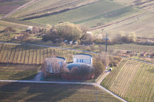 Vue aérienne de Châteaux d'eau/réservoirs à le quartier Arzheim in Landau in der Pfalz dans le département Rhénanie-Palatinat, Allemagne