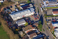 Vue d'oiseau de Minderlachen, zone industrielle de Horst, atelier d'échelles à plateau tournant Beitel et Stier GmbH à le quartier Minderslachen in Kandel dans le département Rhénanie-Palatinat, Allemagne