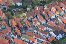 Vue oblique de Ludwigstraße à Jockgrim dans le département Rhénanie-Palatinat, Allemagne