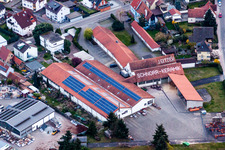 Vue aérienne de Locaux de l'usine Schnorr Keramik GmbH à Rheinzabern dans le département Rhénanie-Palatinat, Allemagne
