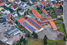 Vue aérienne de Schnorr Ceramics GmbH à Rheinzabern dans le département Rhénanie-Palatinat, Allemagne