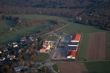 Quartier Neulauterburg in Berg dans le département Rhénanie-Palatinat, Allemagne d'un drone