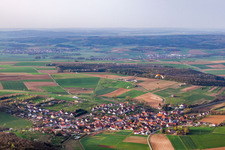 Vue aérienne de Quartier Wargolshausen in Hollstadt dans le département Bavière, Allemagne