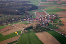 Vue aérienne de Quartier Junkershausen in Hollstadt dans le département Bavière, Allemagne