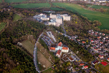 Vue aérienne de Terrain de l'hôpital de la Clinique Neurologique Bad Neustadt an der Saale à le quartier Herschfeld in Bad Neustadt an der Saale dans le département Bavière, Allemagne