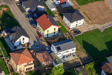 Nouvelle zone de développement Est (Im Holderbusch) à Minfeld dans le département Rhénanie-Palatinat, Allemagne depuis l'avion