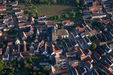 Quartier Lachen in Neustadt an der Weinstraße dans le département Rhénanie-Palatinat, Allemagne d'un drone