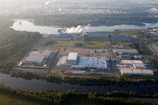 Vue aérienne de Zone industrielle d'Oberwald à Wörth am Rhein dans le département Rhénanie-Palatinat, Allemagne