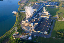 Vue d'oiseau de Papierfabrik Palm GmbH & Co. KG | Plante Wörth am Rhein à Wörth am Rhein dans le département Rhénanie-Palatinat, Allemagne