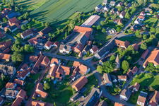 Vue aérienne de Quartier Hajen in Emmerthal dans le département Basse-Saxe, Allemagne