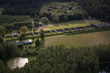 Vue aérienne de Zone d'entraînement et d'entraînement du stand de tir de Godelheim à Höxter dans le département Rhénanie du Nord-Westphalie, Allemagne
