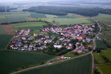 Vue aérienne de Quartier Buch in Theres dans le département Bavière, Allemagne