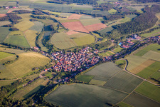 Vue aérienne de Quartier Wenkheim in Werbach dans le département Bade-Wurtemberg, Allemagne