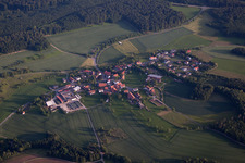 Vue aérienne de Quartier Oberneudorf in Buchen dans le département Bade-Wurtemberg, Allemagne
