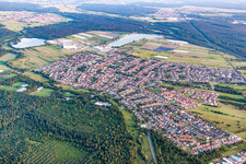 Vue aérienne de Du nord à le quartier Wiesental in Waghäusel dans le département Bade-Wurtemberg, Allemagne