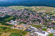Vue aérienne de Quartier Conweiler in Straubenhardt dans le département Bade-Wurtemberg, Allemagne