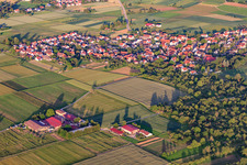Vue aérienne de Pension pour chevaux Riehle Immenhof à le quartier Immenhausen in Kusterdingen dans le département Bade-Wurtemberg, Allemagne
