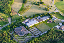 Vue aérienne de Salle de réunion des Témoins de Jéhovah à le quartier Gönningen in Reutlingen dans le département Bade-Wurtemberg, Allemagne